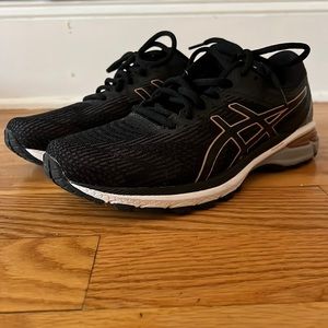 Asics GT-2000 8, Women’s Size 9